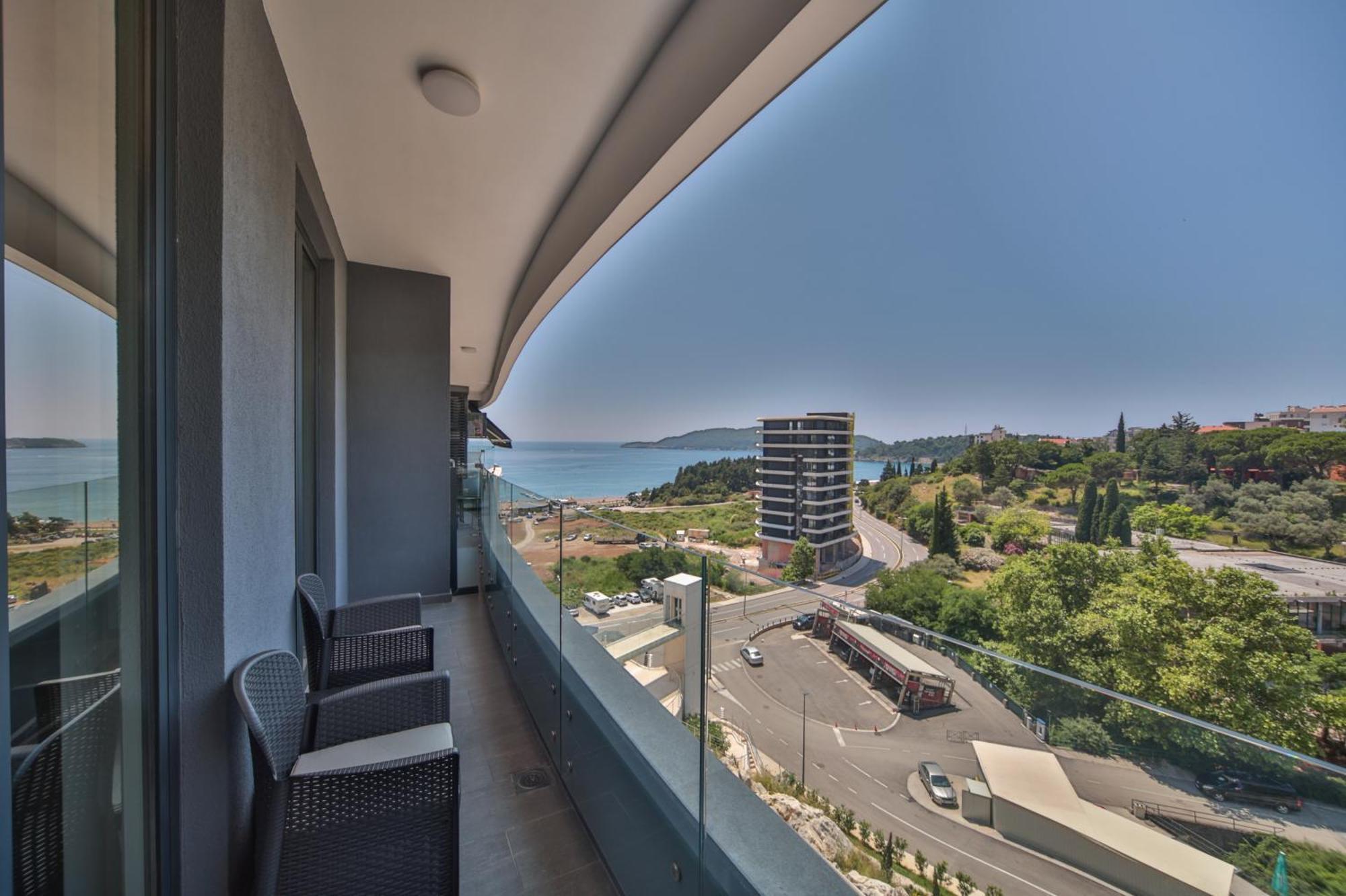 Skyline Vista Apartment เบชิชิ ภายนอก รูปภาพ