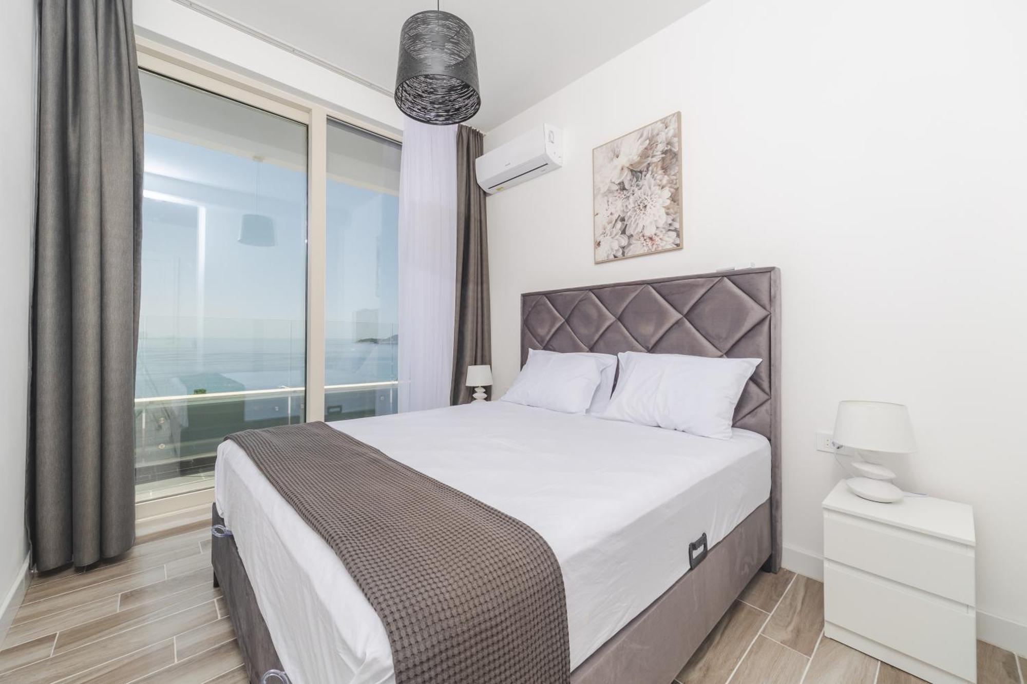 Skyline Vista Apartment เบชิชิ ภายนอก รูปภาพ