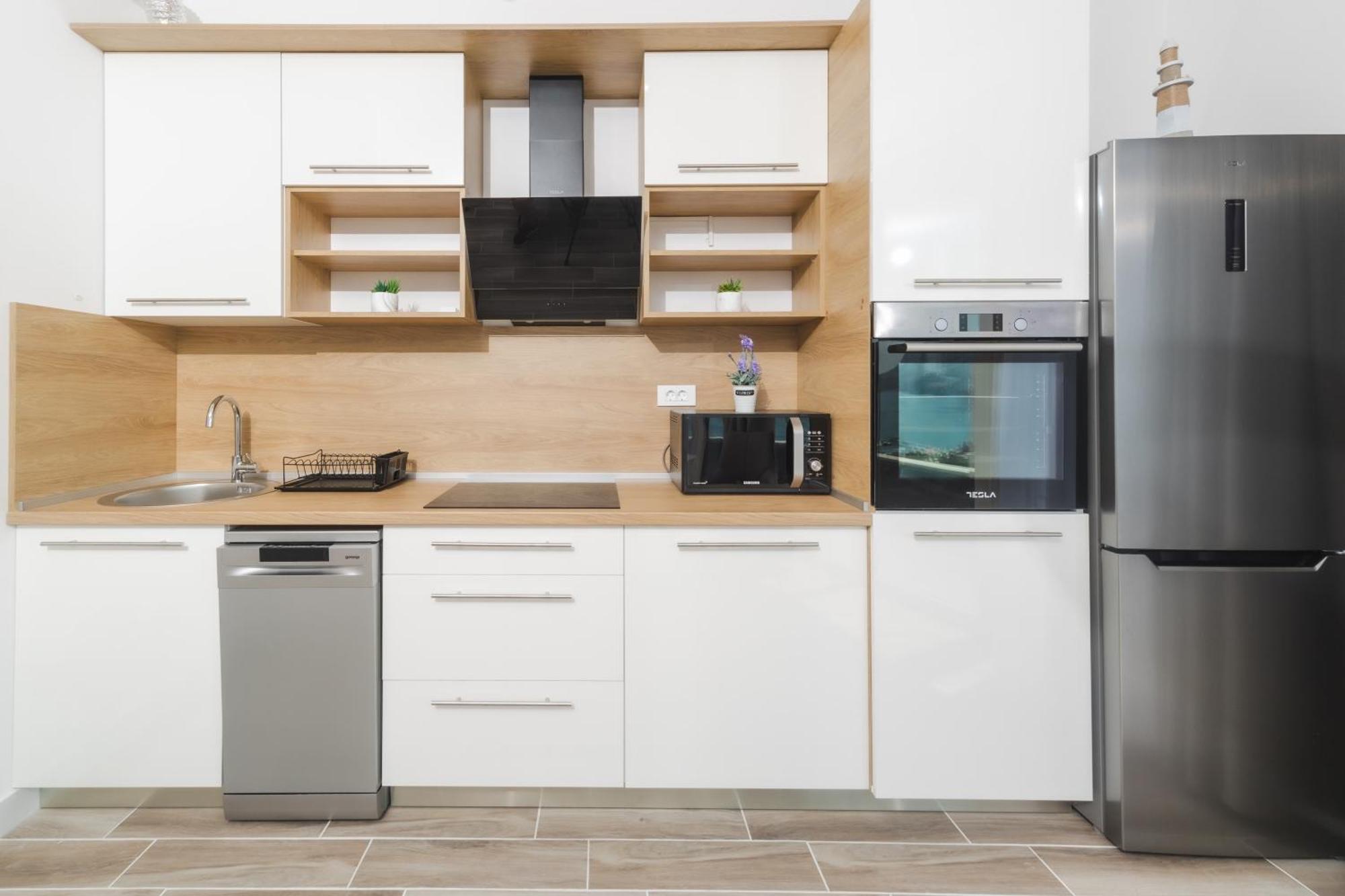 Skyline Vista Apartment เบชิชิ ห้อง รูปภาพ